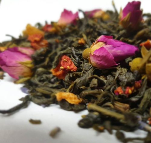 Herbata zielona Yunnan "Truskawki w Szampanie"